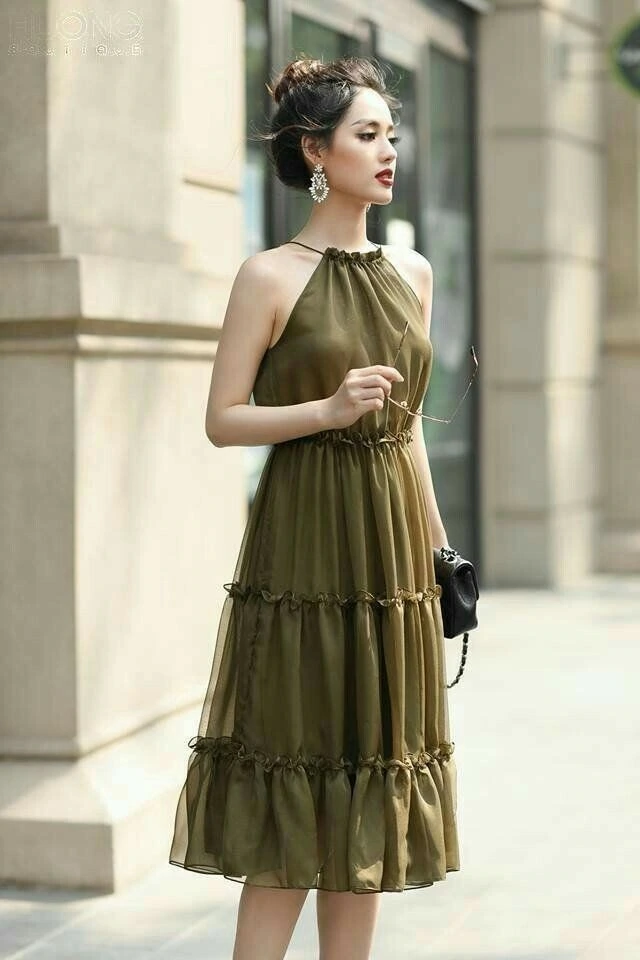 Elegant Olive Halter Tiered Midi Dress
