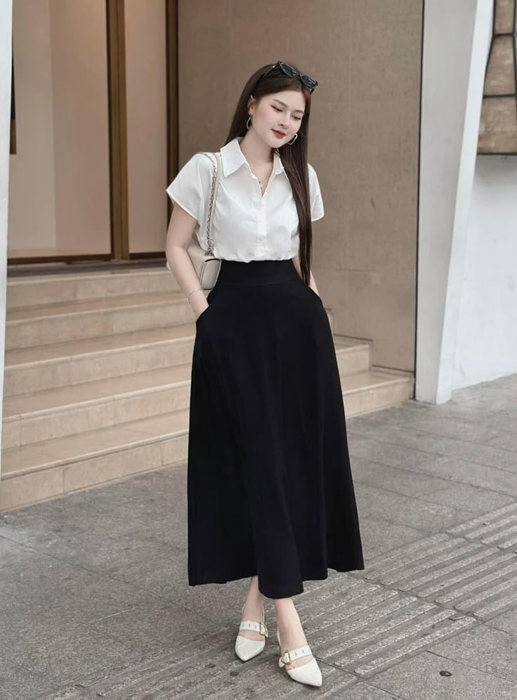Classic Monochrome Maxi Skirt Ensemble