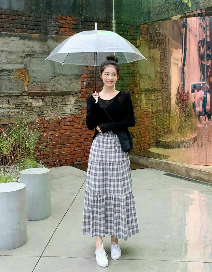 Plaid Maxi Skirt and Sweater Combo
