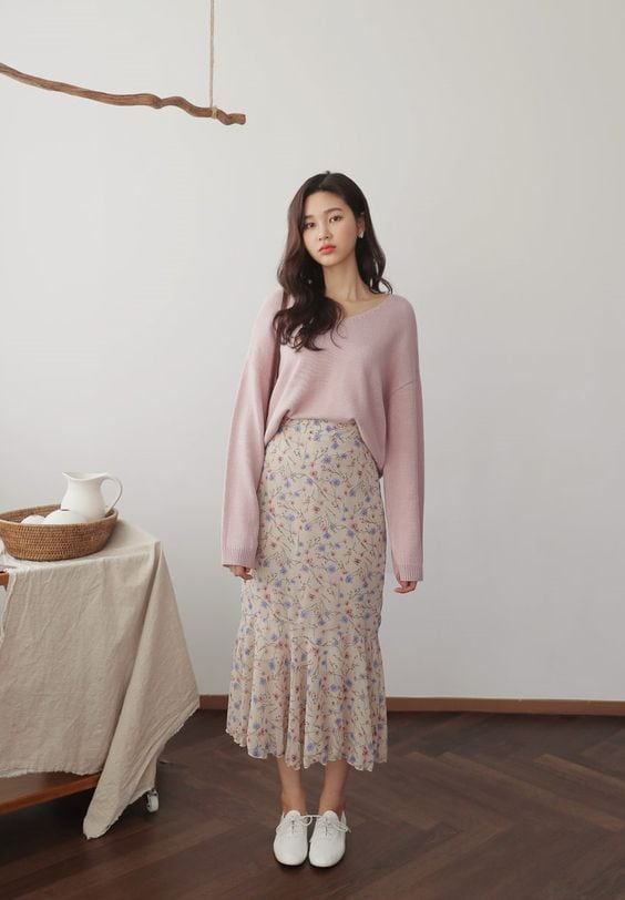 Graphic Tee and Wide-Leg Pants Combo
